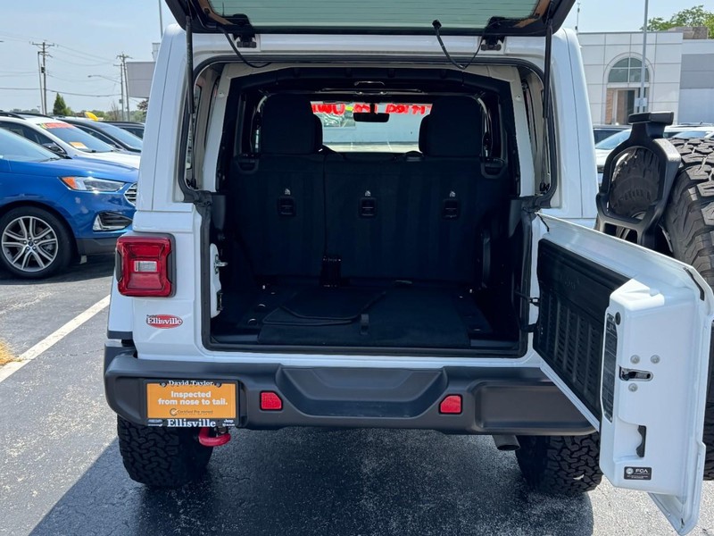Jeep Wrangler Vehicle Image 14