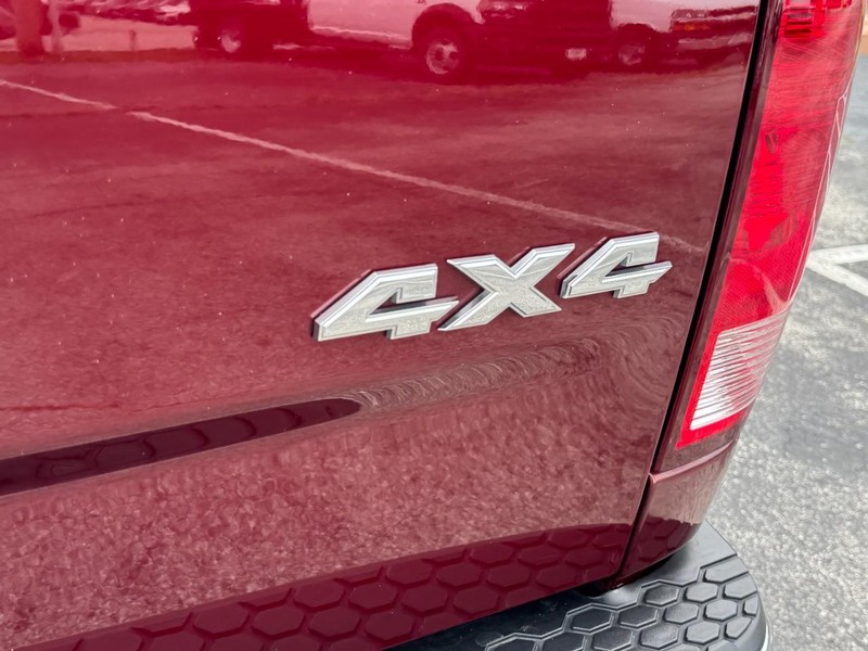 Ram 1500 Vehicle Image 13