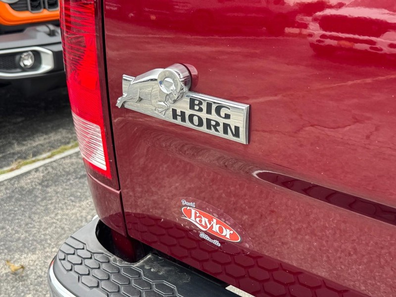 Ram 1500 Vehicle Image 14