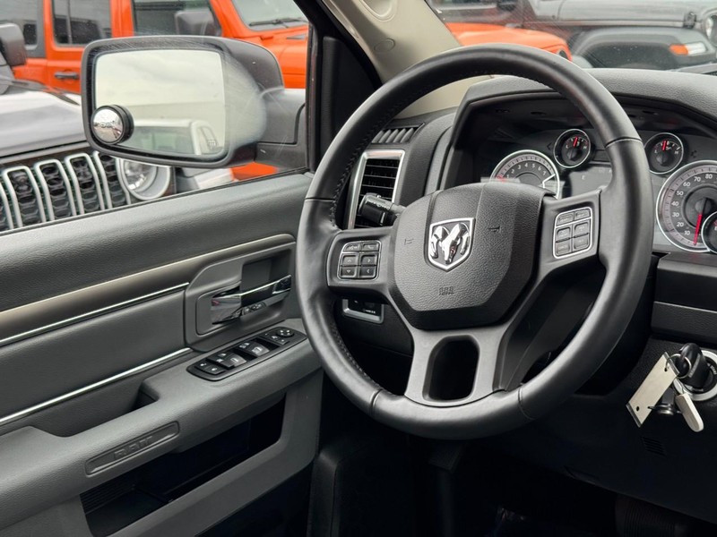 Ram 1500 Vehicle Image 19
