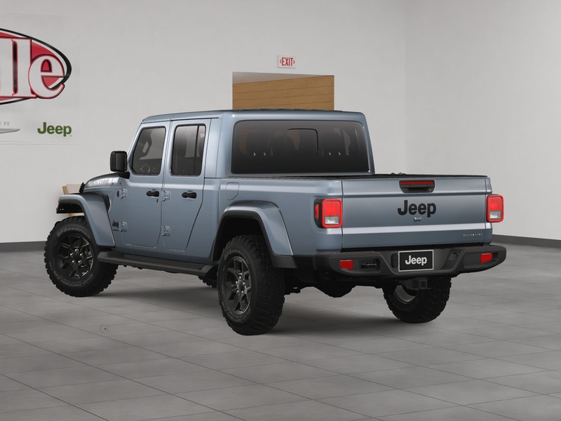 Jeep Gladiator Vehicle Image 04