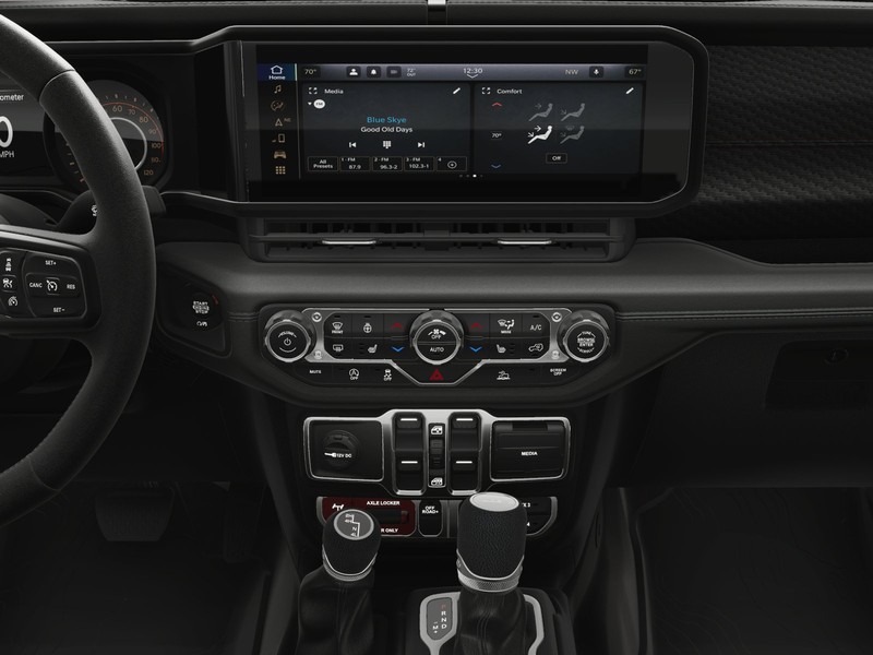Jeep Gladiator Vehicle Image 29