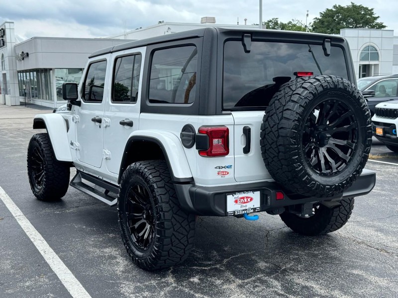 Jeep Wrangler 4xe Vehicle Image 06