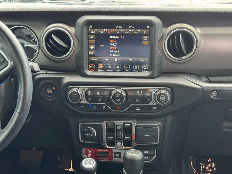 Jeep Wrangler 4xe Vehicle Image 23