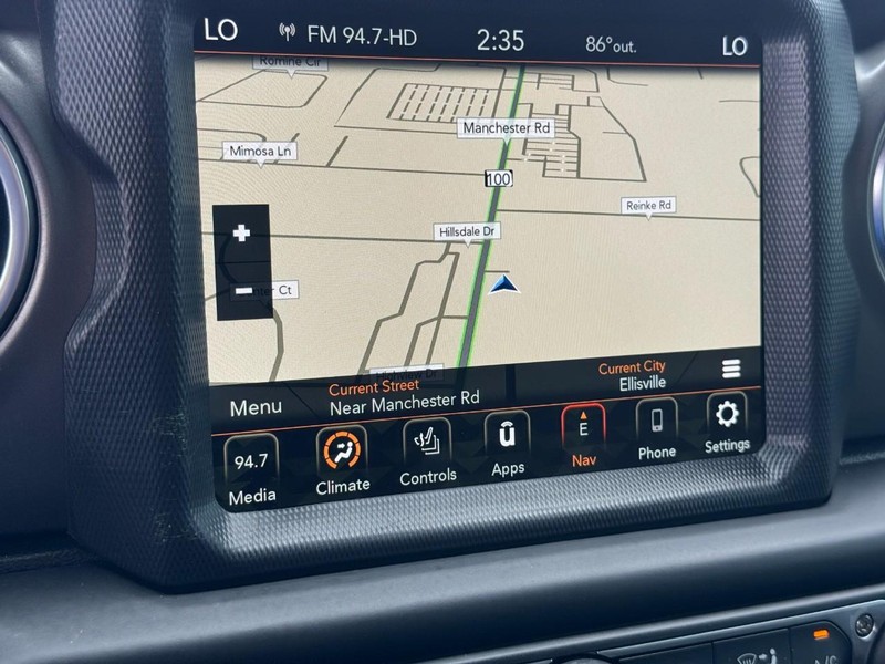 Jeep Wrangler 4xe Vehicle Image 35