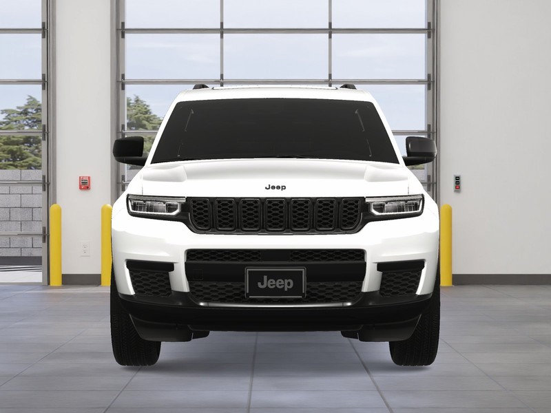 Jeep Grand Cherokee L Vehicle Image 09