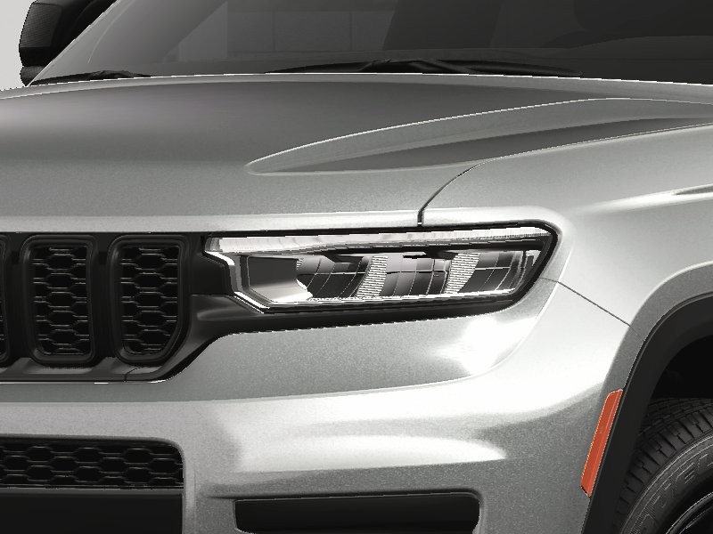 Jeep Grand Cherokee L Vehicle Image 12
