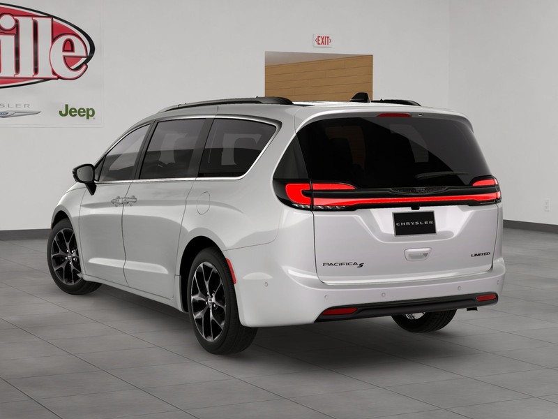 Chrysler Pacifica Vehicle Image 04