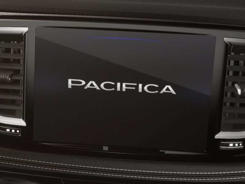 Chrysler Pacifica Vehicle Image 26