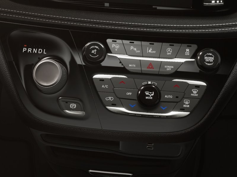Chrysler Pacifica Vehicle Image 27