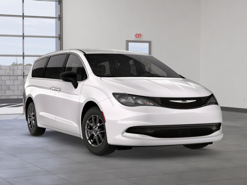 Chrysler Voyager Vehicle Image 11