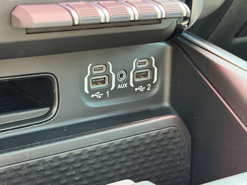Ram 1500 Vehicle Image 31