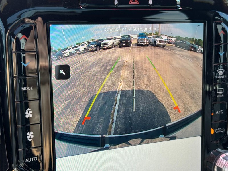 Ram 1500 Vehicle Image 35