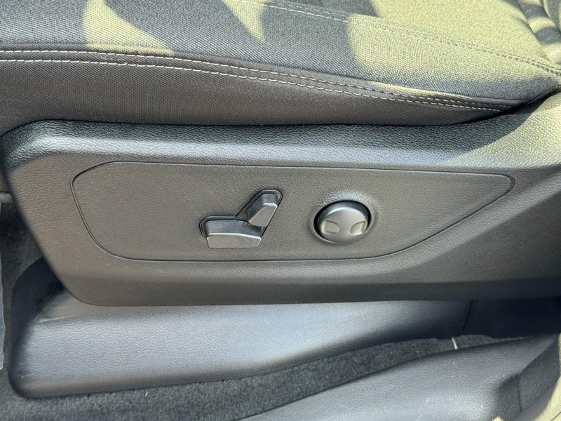 Ram 1500 Vehicle Image 37