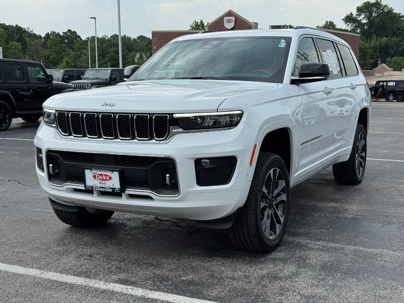 Jeep Grand Cherokee L Vehicle Image 08