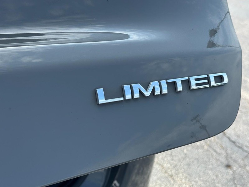 Jeep Compass Vehicle Image 13