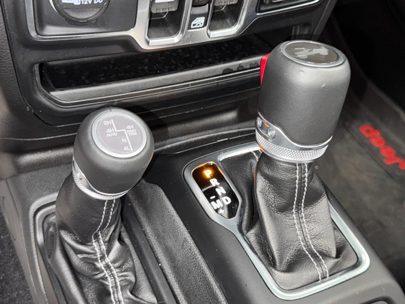 Jeep Wrangler 4xe Vehicle Image 31