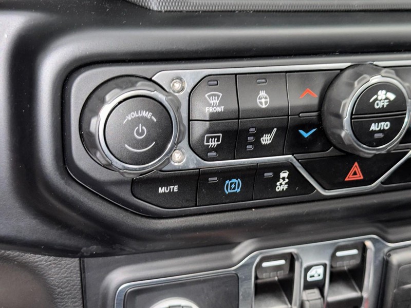 Jeep Wrangler 4xe Vehicle Image 33