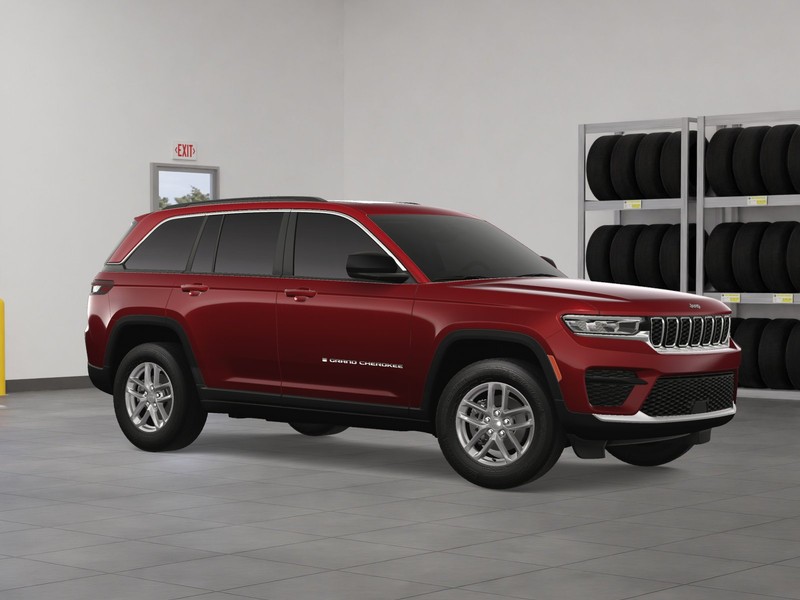 Jeep Grand Cherokee Vehicle Image 09