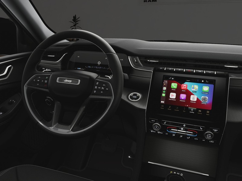 Jeep Grand Cherokee Vehicle Image 21