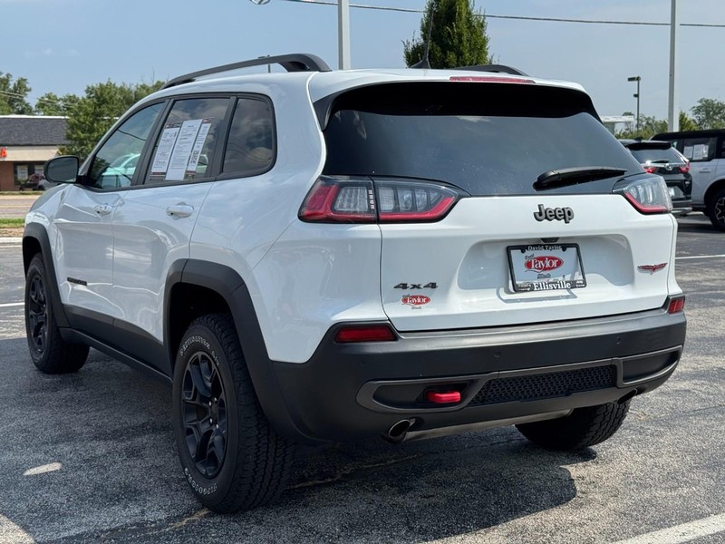 Jeep Cherokee Vehicle Image 06