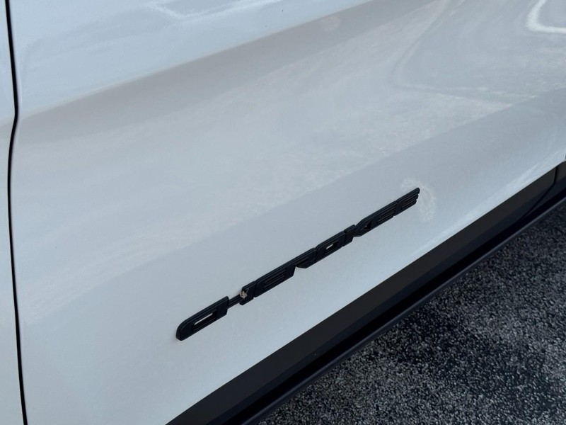 Jeep Cherokee Vehicle Image 13