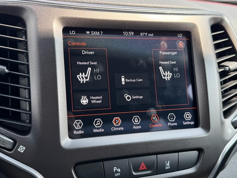 Jeep Cherokee Vehicle Image 33