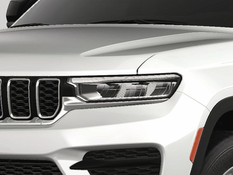 Jeep Grand Cherokee Vehicle Image 14