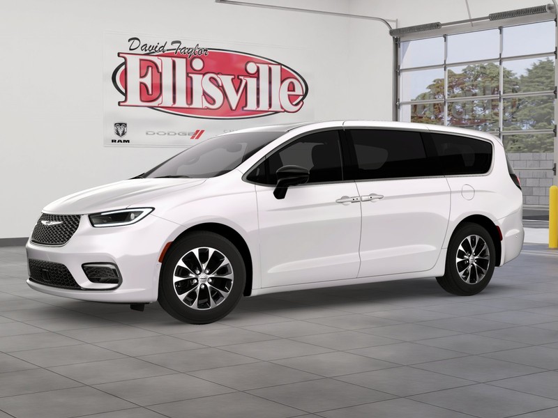 Chrysler Pacifica Vehicle Image 02