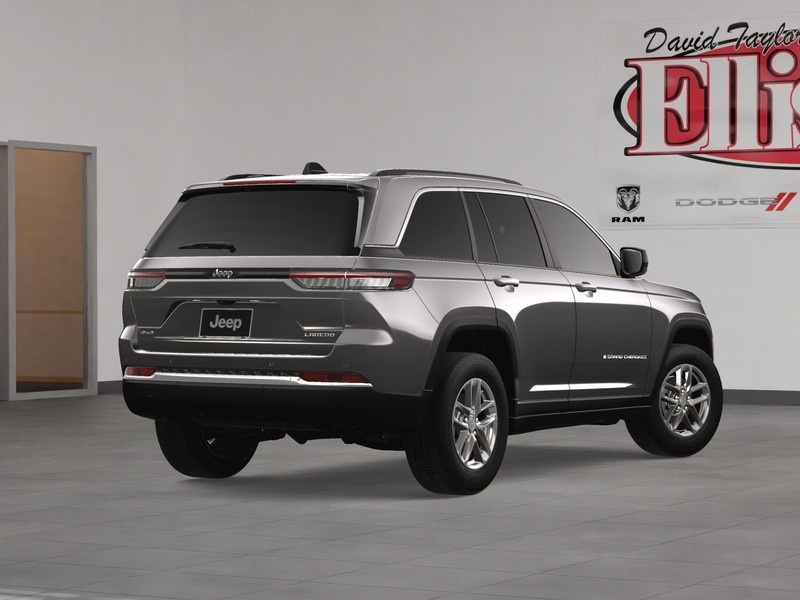 Jeep Grand Cherokee Vehicle Image 07