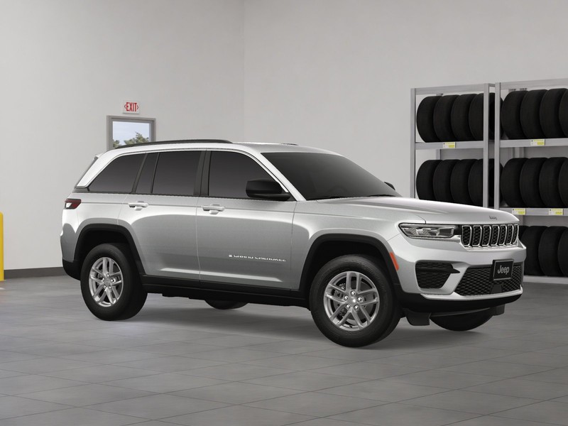 Jeep Grand Cherokee Vehicle Image 09