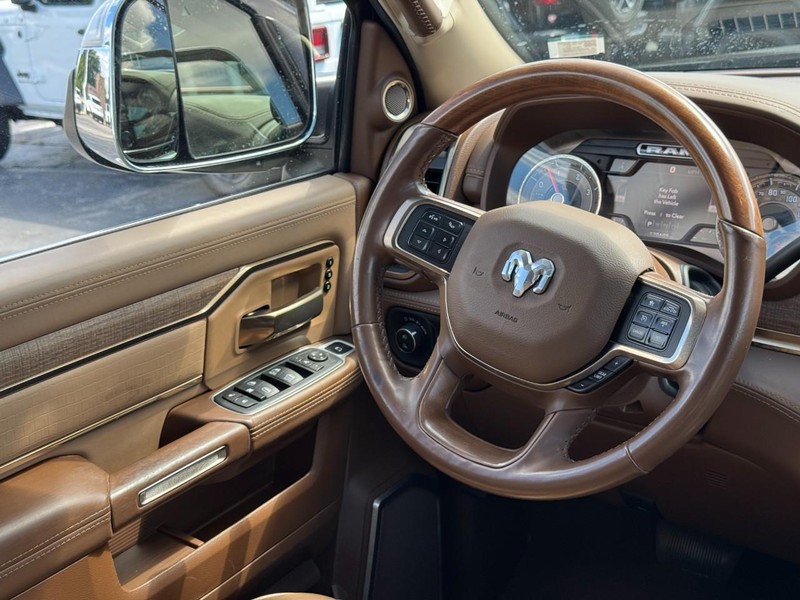 Ram 2500 Vehicle Image 24