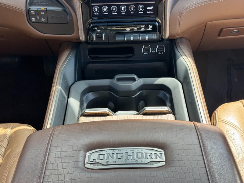 Ram 2500 Vehicle Image 26