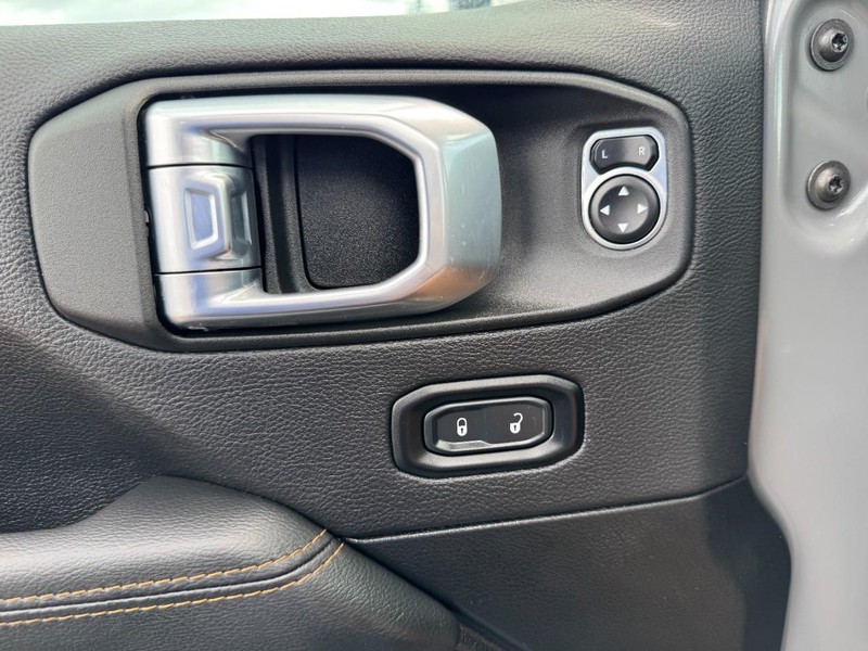 Jeep Wrangler 4xe Vehicle Image 27