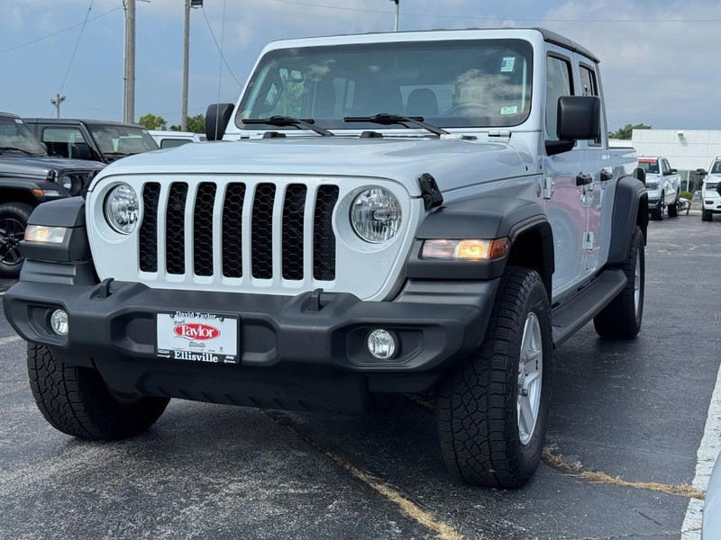 Jeep Gladiator Vehicle Image 10
