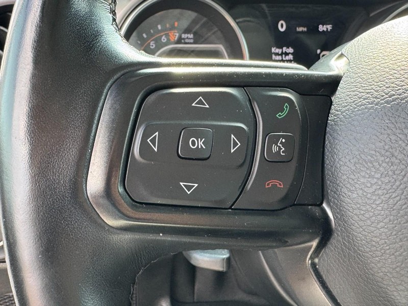 Jeep Gladiator Vehicle Image 26