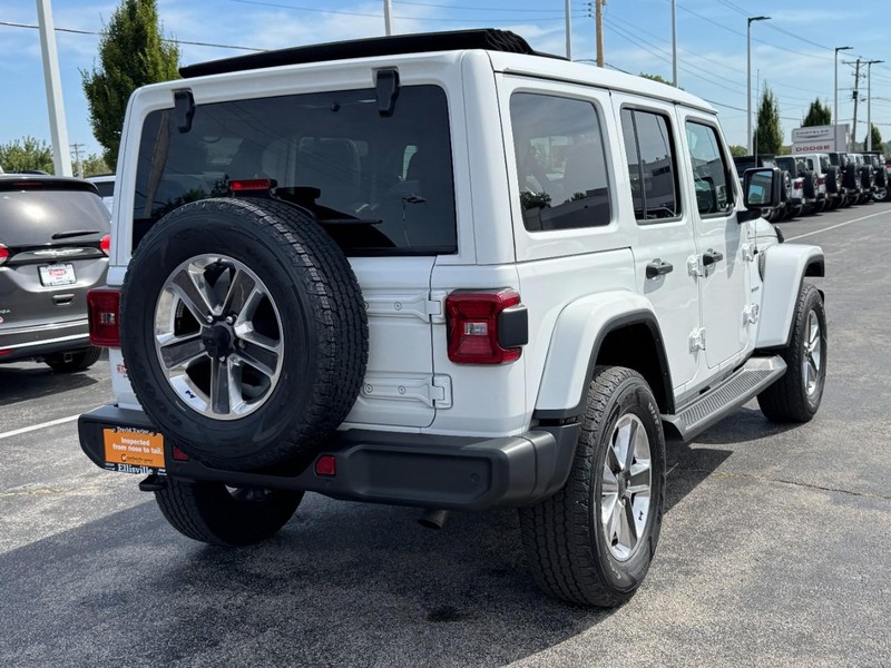 Jeep Wrangler Vehicle Image 04