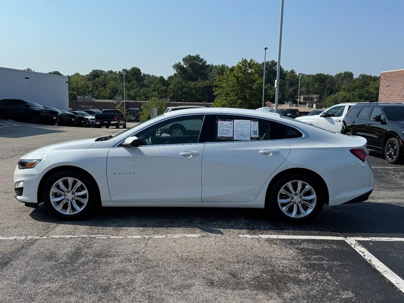 Chevrolet Malibu Vehicle Image 08