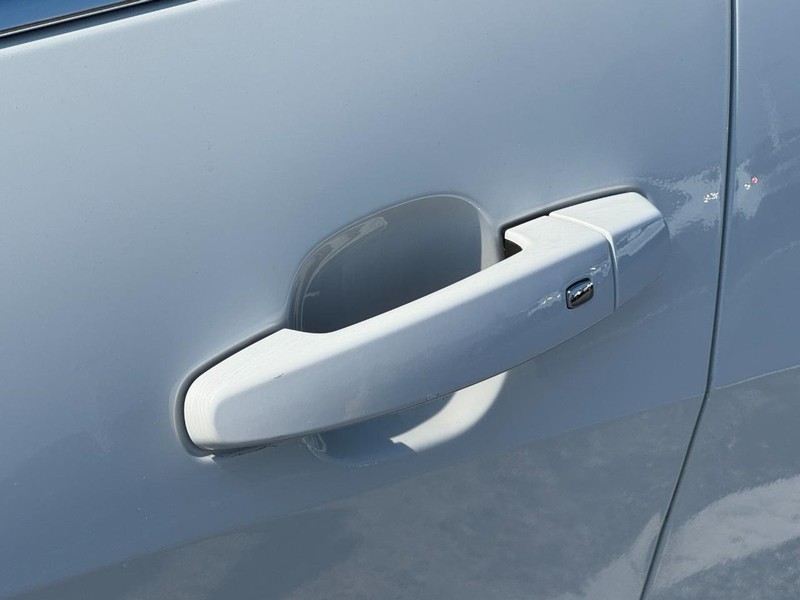 Chevrolet Malibu Vehicle Image 13