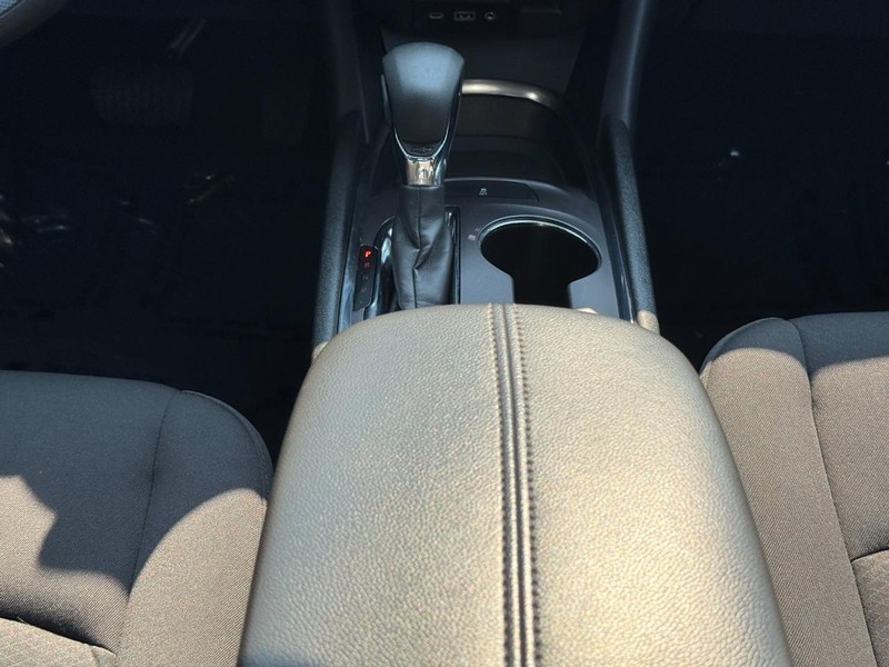 Chevrolet Malibu Vehicle Image 22