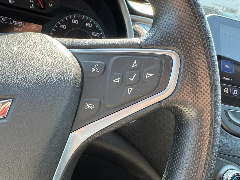 Chevrolet Malibu Vehicle Image 25