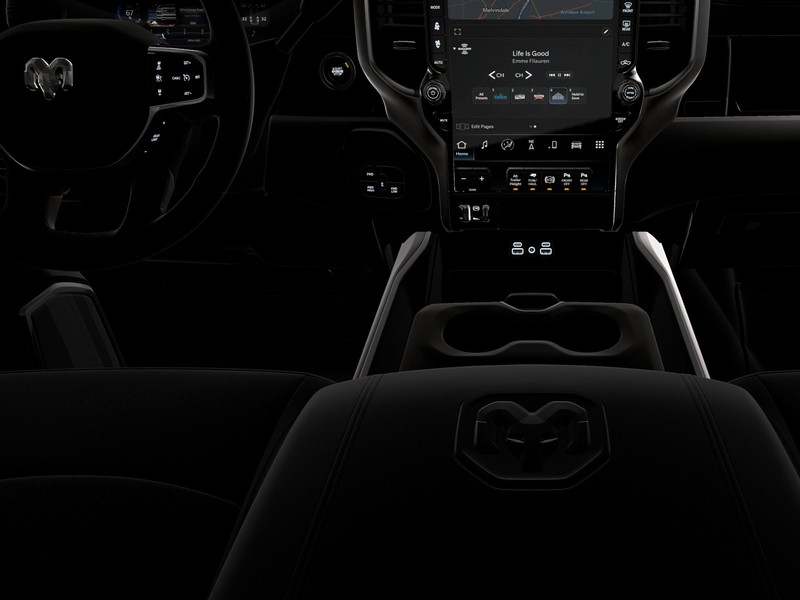 Ram 2500 Vehicle Image 26