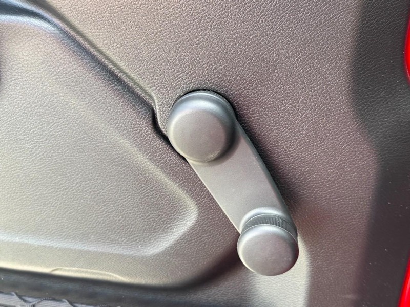 Jeep Gladiator Vehicle Image 29
