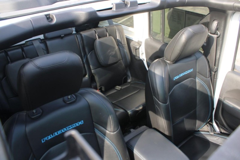 Jeep Wrangler 4xe Vehicle Image 15
