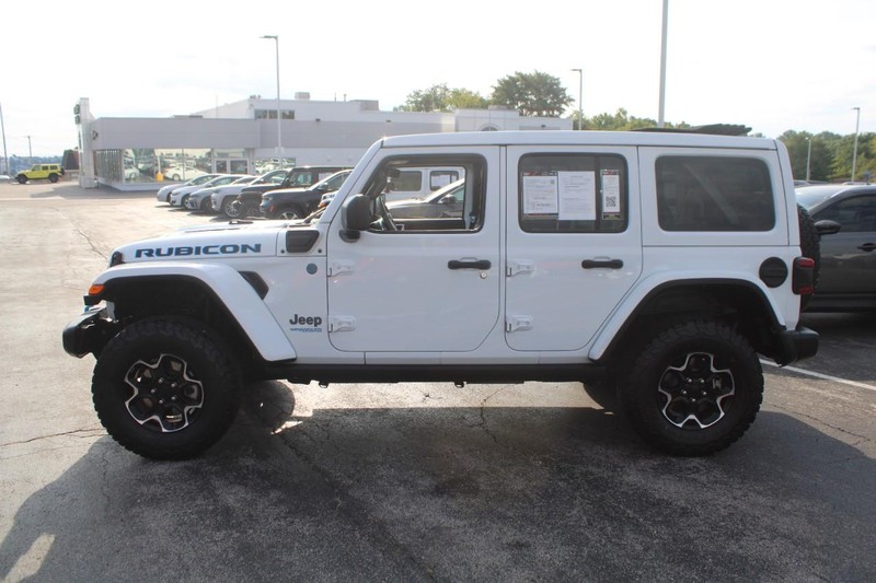 Jeep Wrangler 4xe Vehicle Image 17