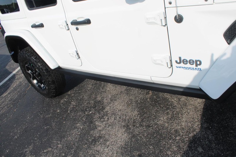 Jeep Wrangler 4xe Vehicle Image 24