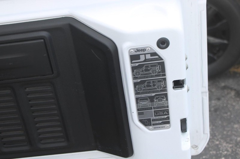 Jeep Wrangler 4xe Vehicle Image 32