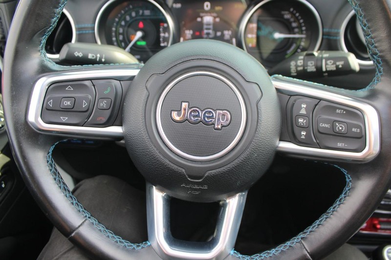 Jeep Wrangler 4xe Vehicle Image 37