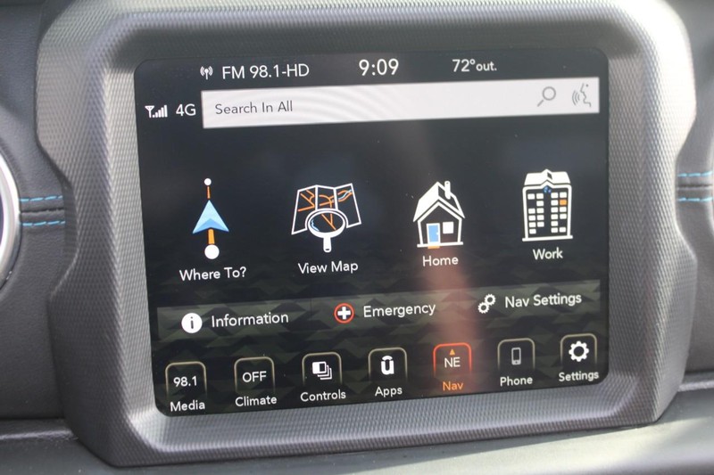 Jeep Wrangler 4xe Vehicle Image 41