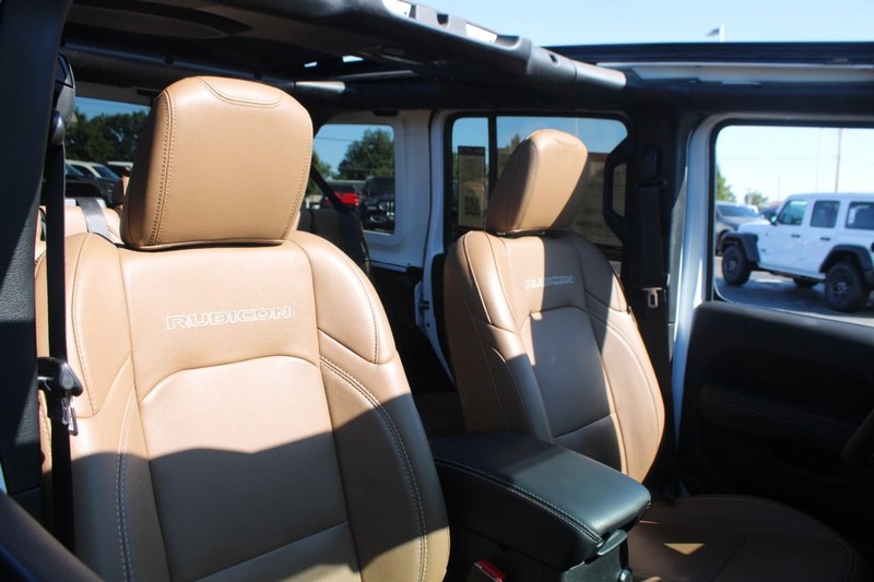 Jeep Wrangler 4xe Vehicle Image 15